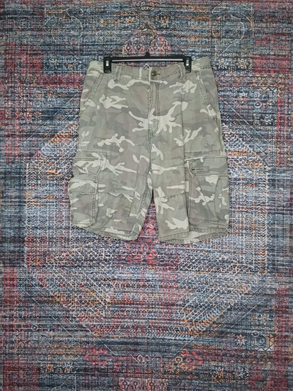 Levis WORKWEAR mens distressed camo cargo work shorts 34